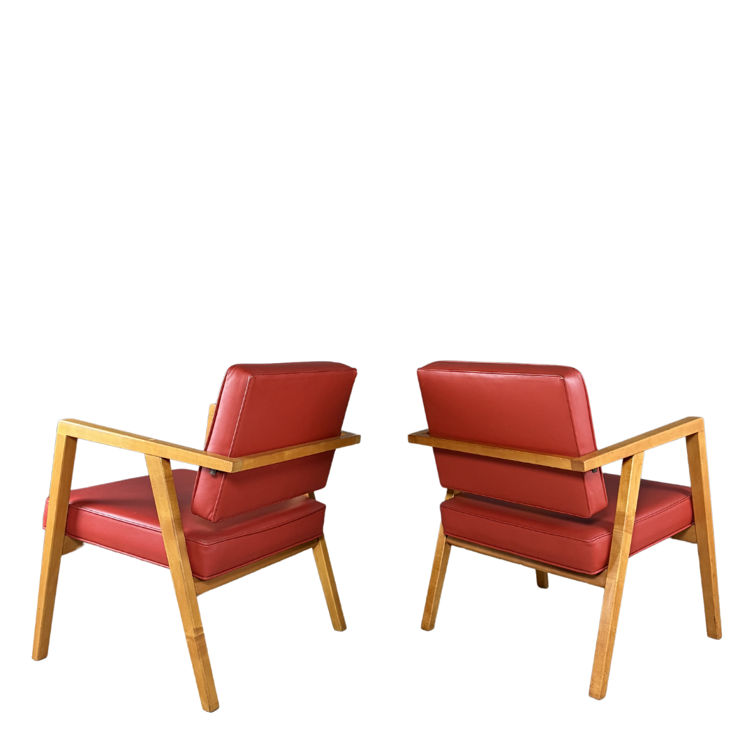 1950s Franco Albini : model 48 "Louisa" armchair in red leatherette