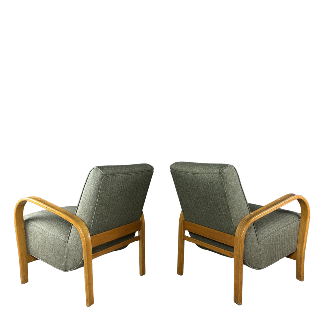 1950s Koželka and Kropácek : bent beechwood armchair w/herringbone