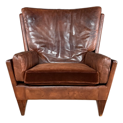 1960s Illum Wikkelso : Model V11 leather lounge chair + ottoman