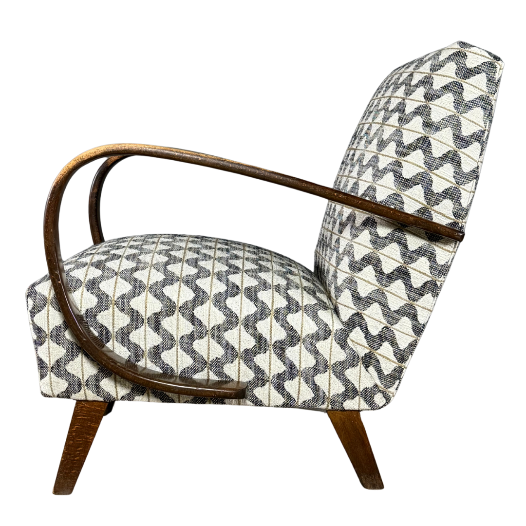 c1940 Jindřich Halabala : classic bentwood H-269 armchair