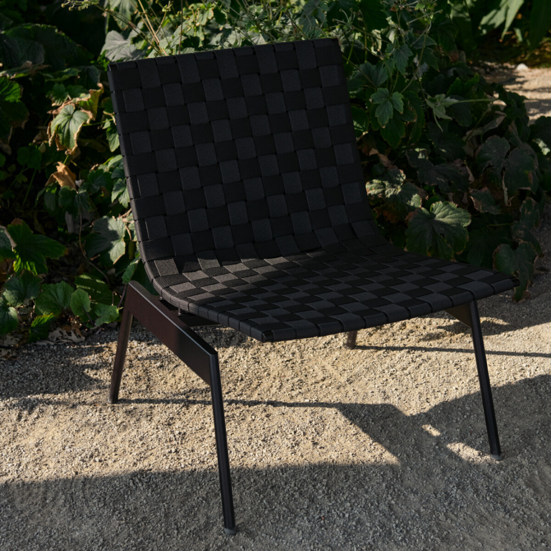 Anderssen & Voll : Ville AV44 Outdoor Lounge Chair for &Tradition