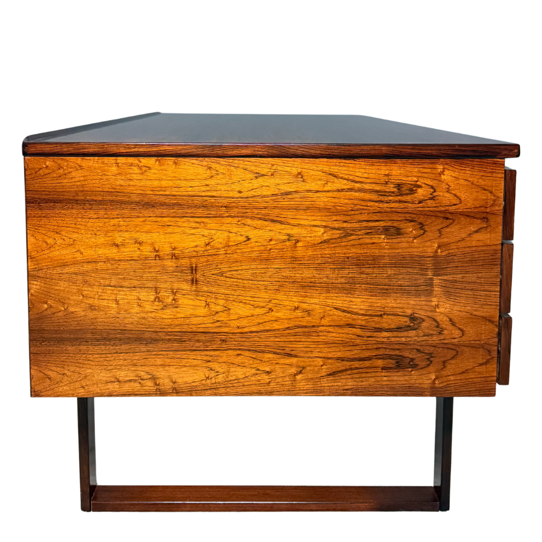 1960s Drylund : rosewood desk on runner legs, Denmark