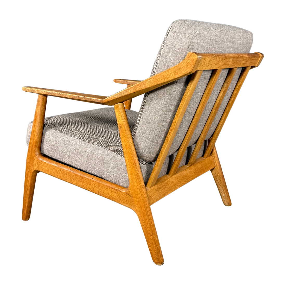 1950s H. Brockmann-Petersen : oakwood armchairs w/dovetail