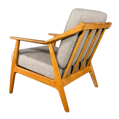 1950s H. Brockmann-Petersen : oakwood armchairs w/dovetail