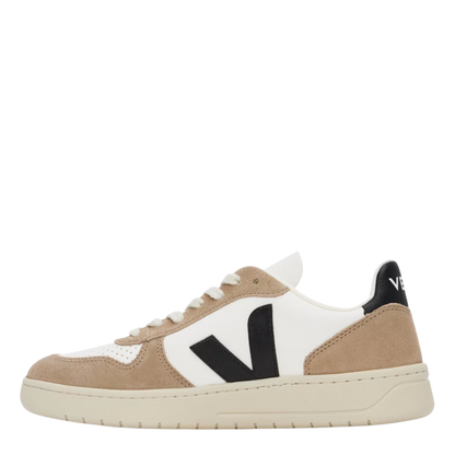 Veja : V-10 Leather,  Extra White Black Sahara