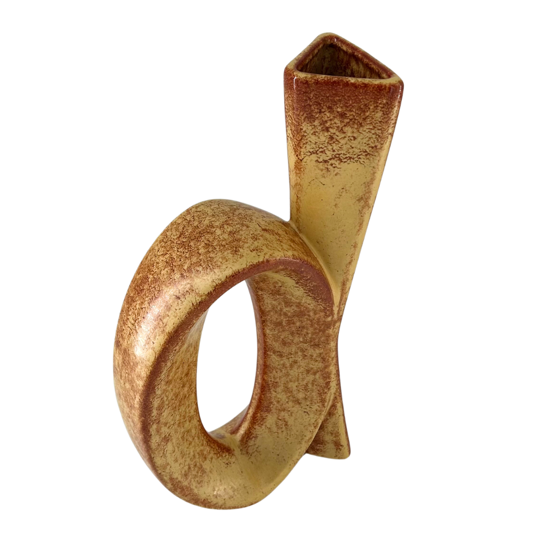 1970s Roberto Rigon : "letter D" vase, screziato tabacco glaze