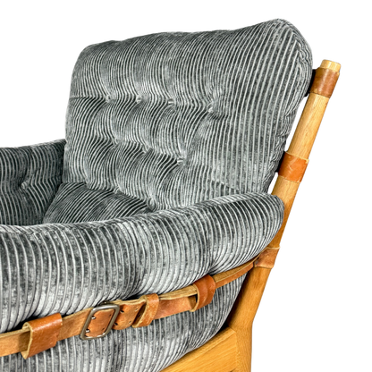 1970s John Mortensen : Model 4521 lounge chair in grey corduroy