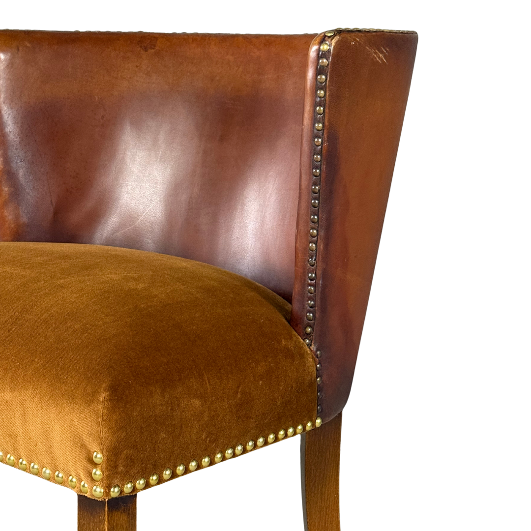 1940 Fritz Hansen : Model 1514 barrel back leather side chair