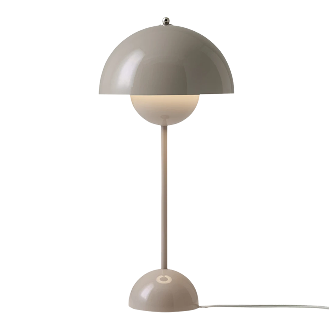 Verner Panton : Flowerpot VP3 Table Lamp for &tradition