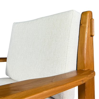 1970s French : solid oakwood lounge chair, visible joinery, new upholstery