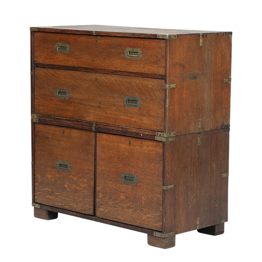 19th century English : solid oakwood military campaign chest