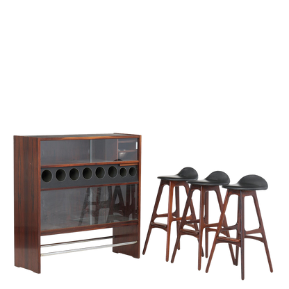 1960s Heltborg & Buck : standing rosewood bar cabinet with matching stools