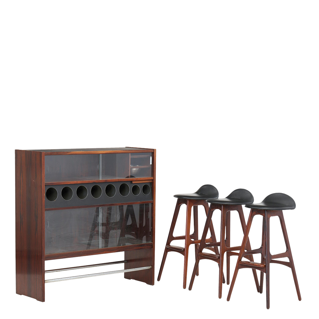 1960s Heltborg & Buck : standing rosewood bar cabinet with matching stools