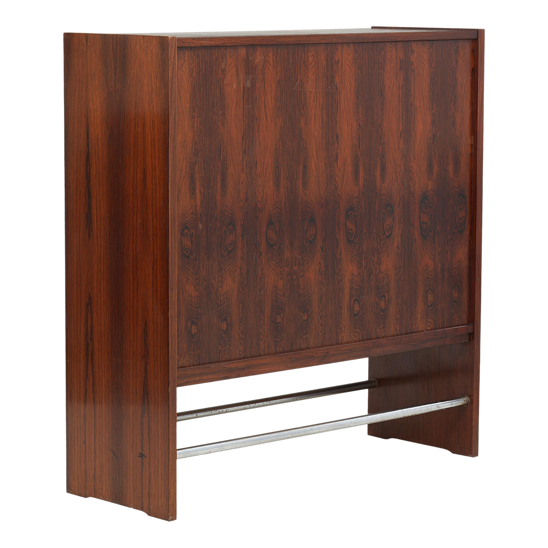 1960s Heltborg & Buck : standing rosewood bar cabinet with matching stools