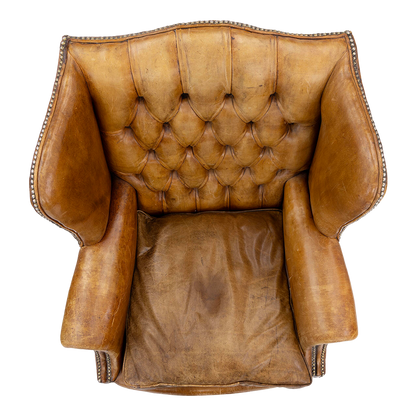 Pair English 20thc : George II style tufted leather wingchairs