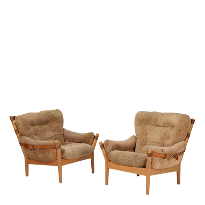 1970s John Mortensen : Model 4521 lounge chair in brown corduroy