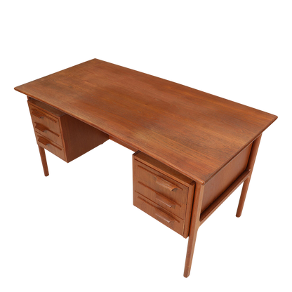 1960s Danish Design : classic teakwood 6-drawer 55" desk