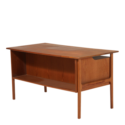 1960s Danish Design : classic teakwood 6-drawer 55" desk