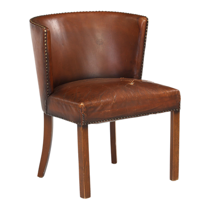 1940 Fritz Hansen : Model 1514 barrel back leather side chair