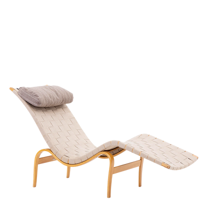 1960s Bruno Mathsson : "Pernilla 3" chaise lounge, beechwood & canvas strap