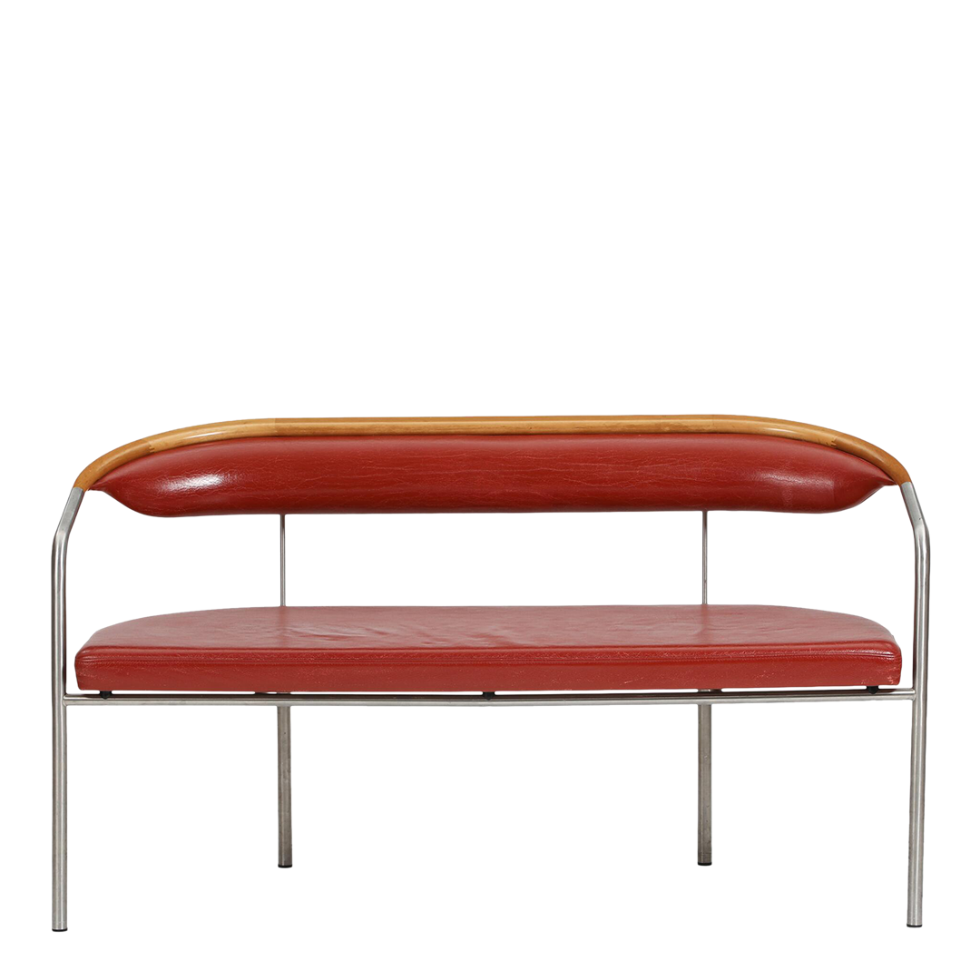 1990 Henrik Tengler : 2-seat "Chairman" sofa in red leather