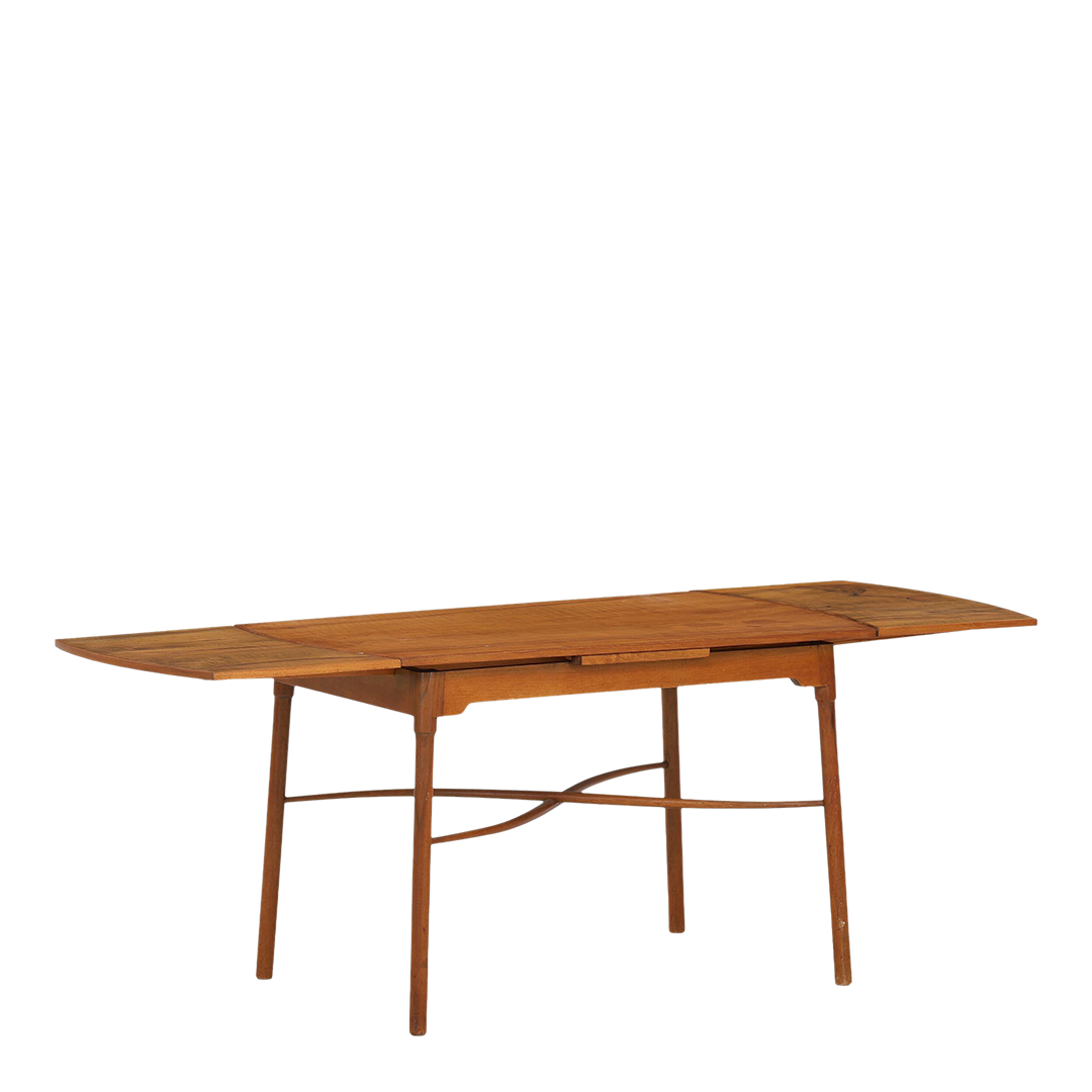 1950s Ole Wanscher : 36" nut wood coffee table w/two extensions