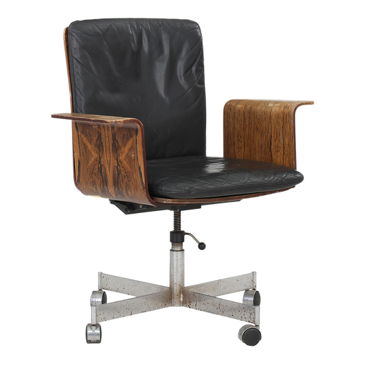 Ib & Jørgen Rasmussen : "Kevi" swivel office chair in rosewood & leather