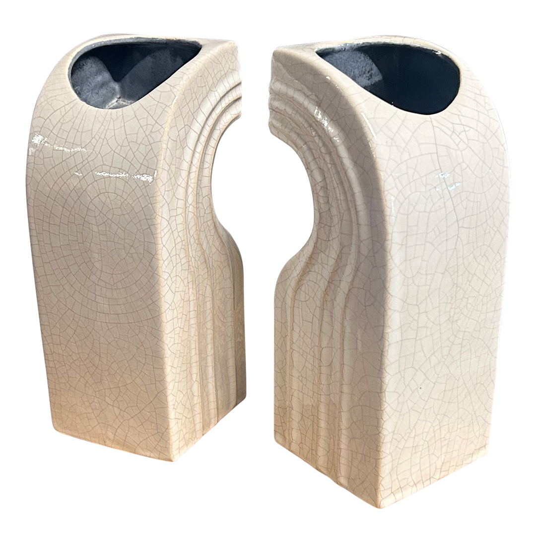 1960s Cari Zalloni : pair white porcelain 8" craqueleur vases