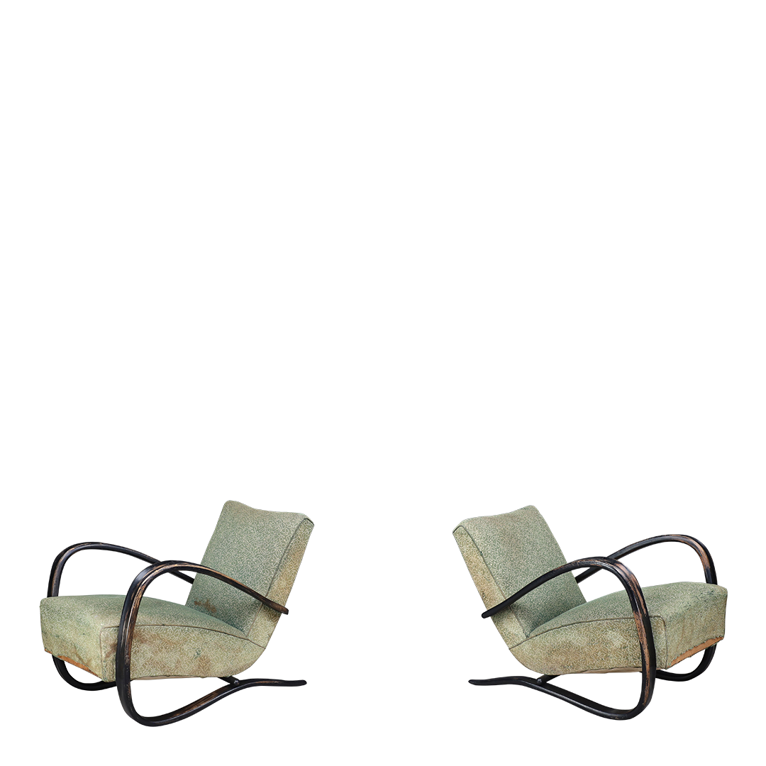 1930s Jindřich Halabala : pair of H269 lounge chairs, Czech