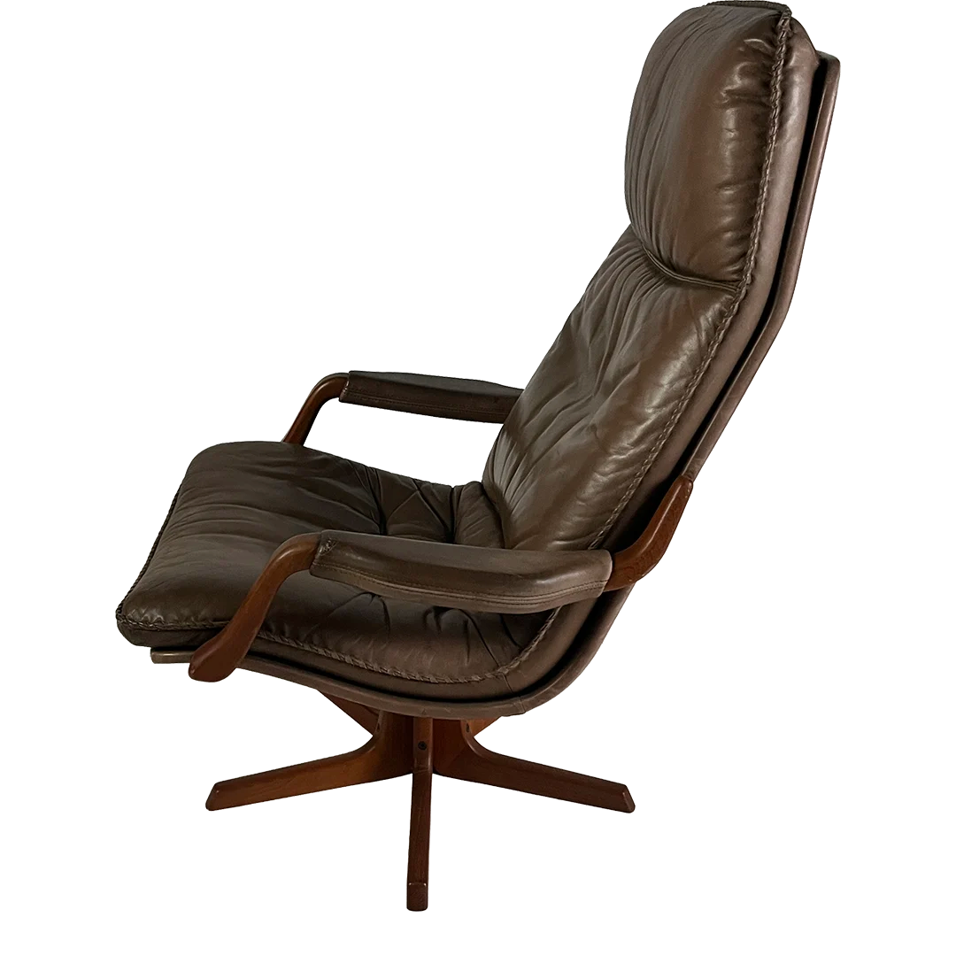 1970s Berg : fully adjustable leather armchair with ottoman, Norway