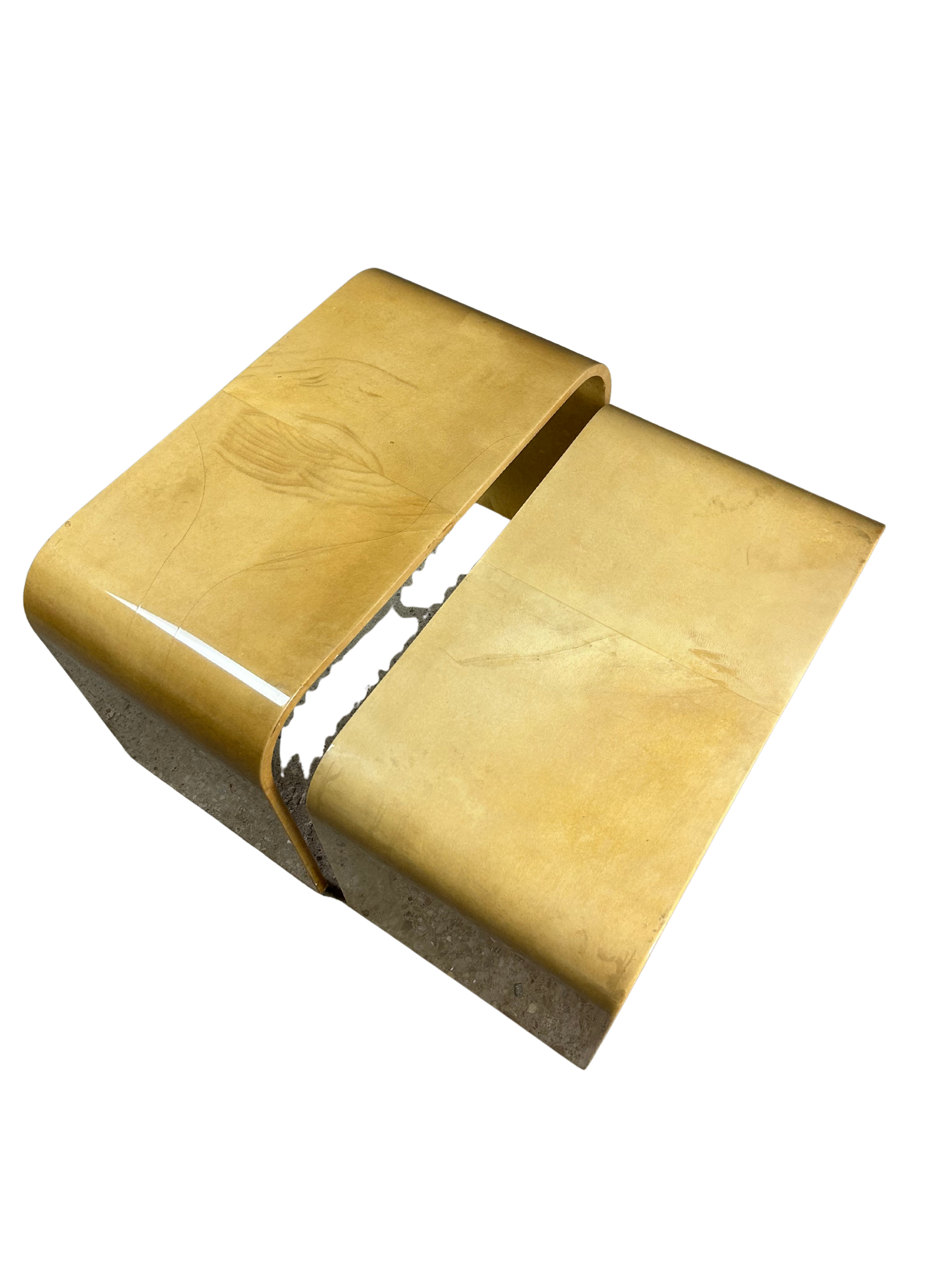 1970s Aldo Tura (attr.) : lacquered goatskin parchment nesting tables, Italy