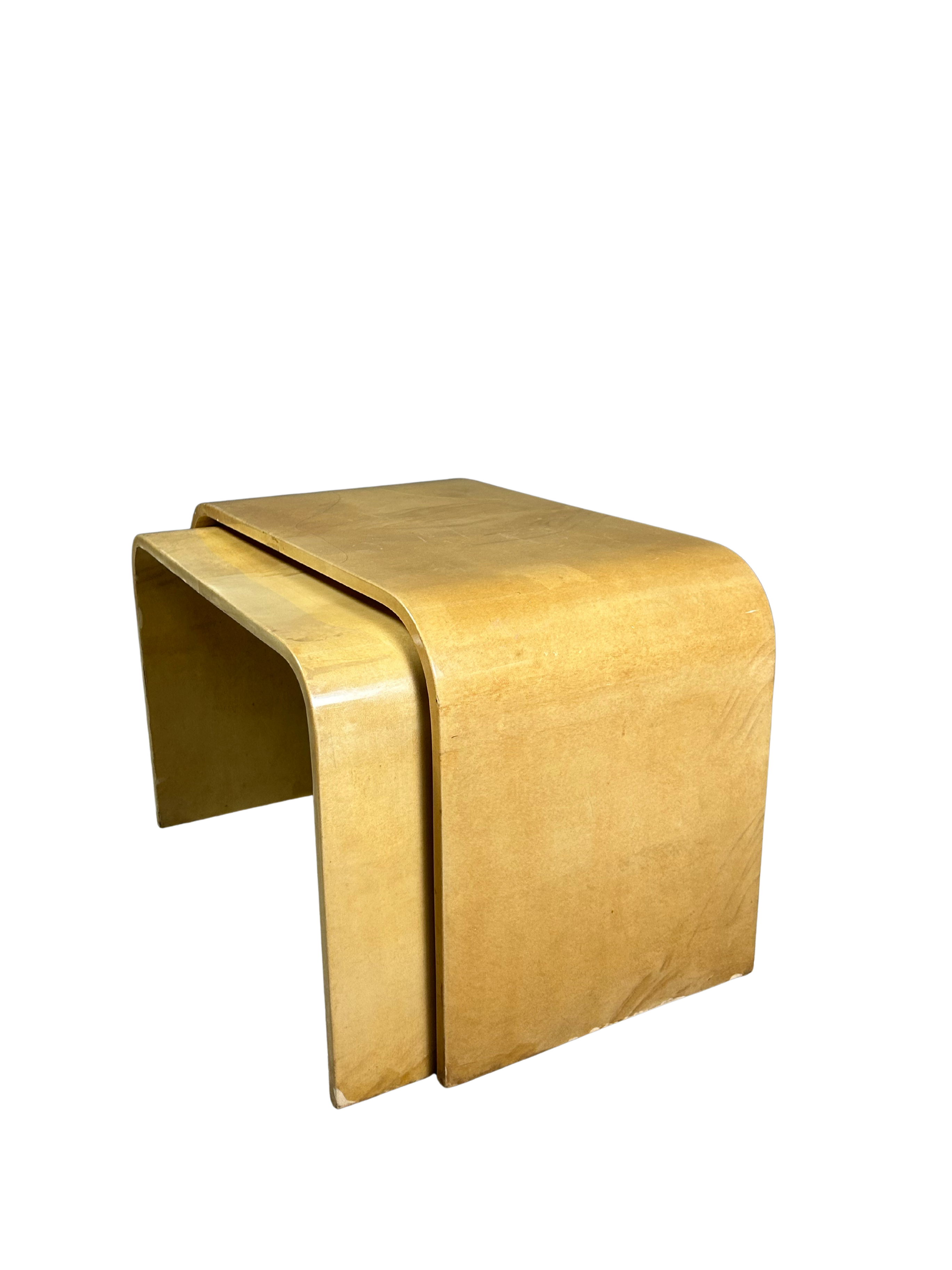 1970s Aldo Tura (attr.) : lacquered goatskin parchment nesting tables, Italy