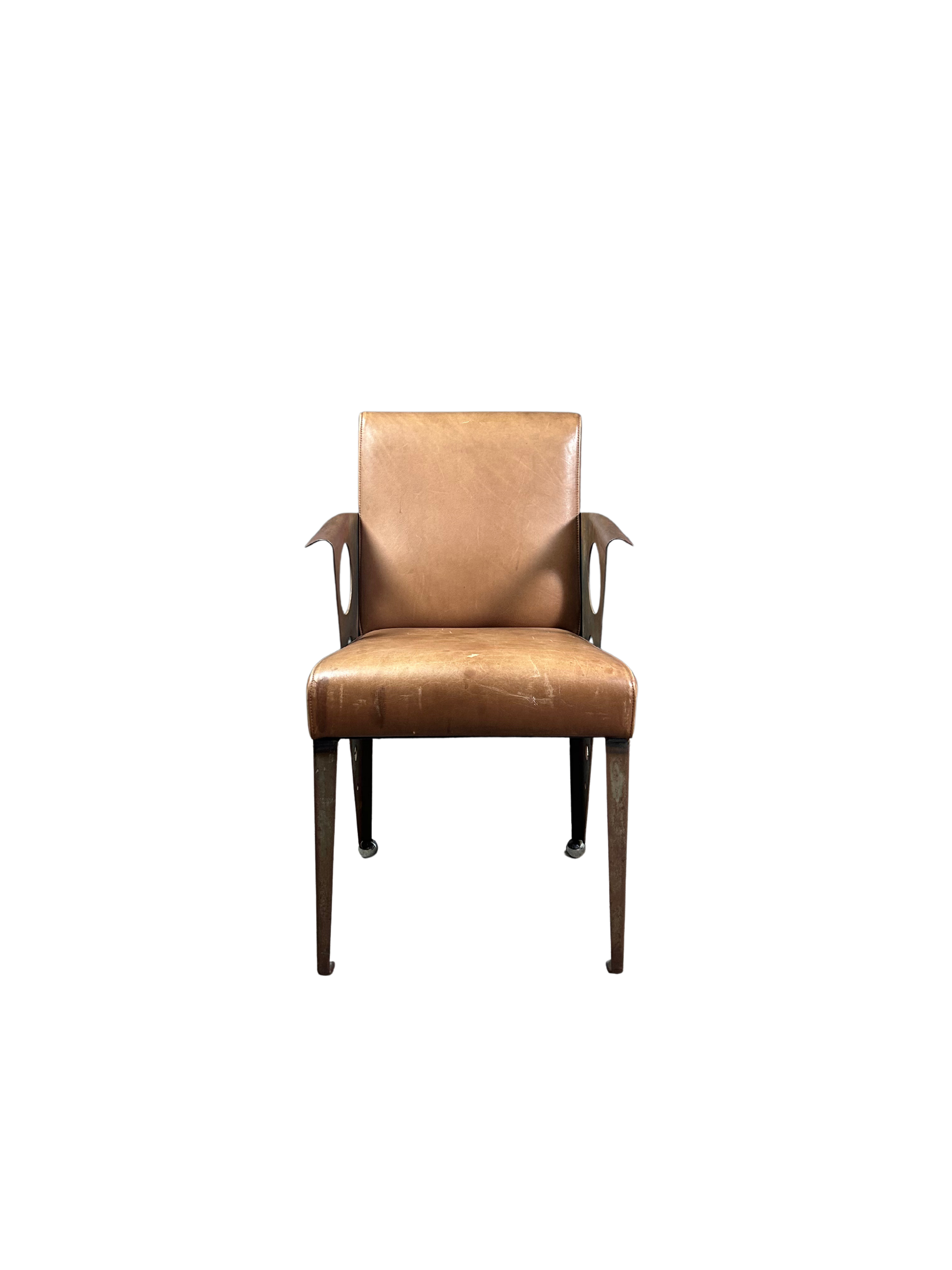1980s Italian : set 4 post modern solid steel and leather armchairs