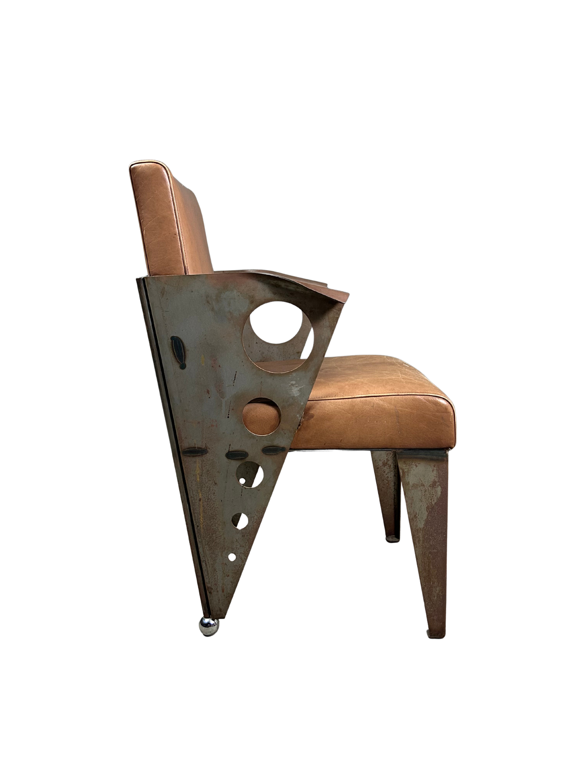 1980s Italian : set 4 post modern solid steel and leather armchairs