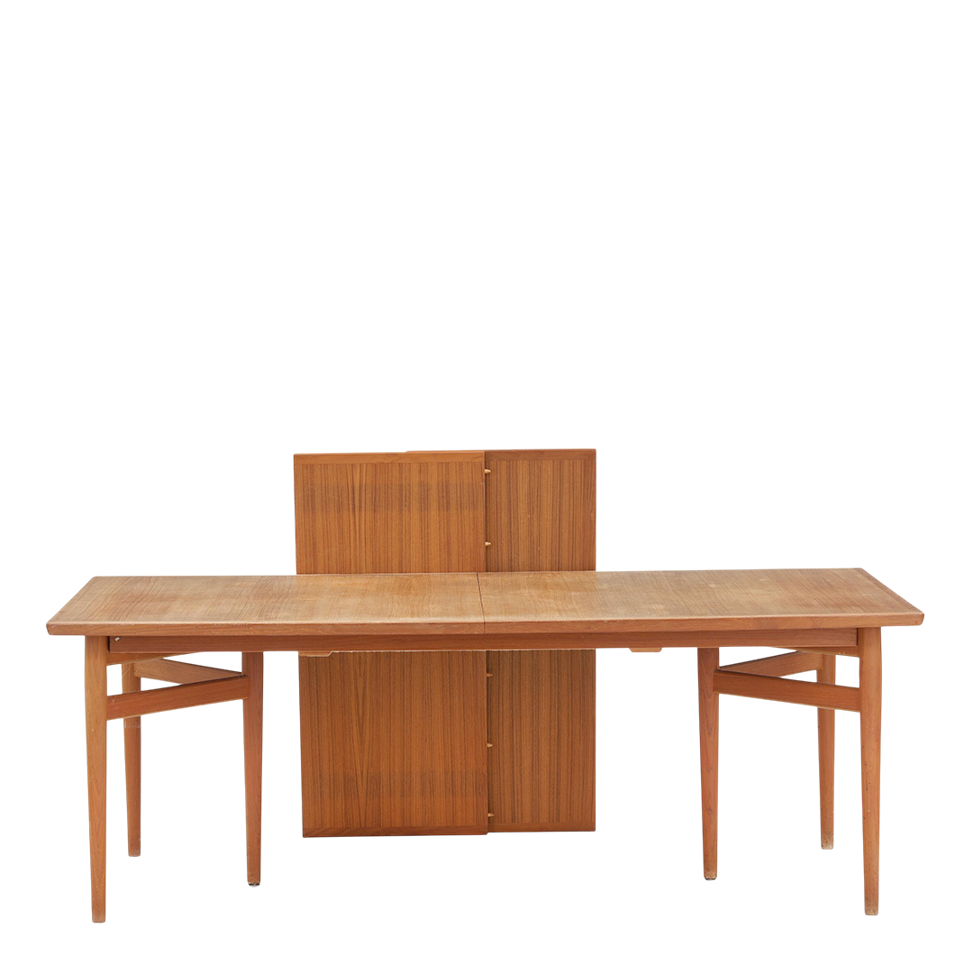 1960 Arne Vodder : Model 201 extendable teak dining table for Sibast