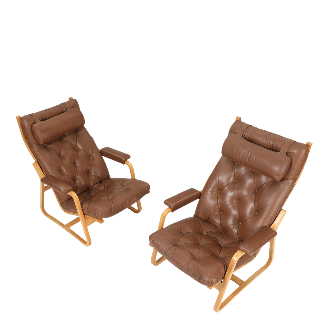 1970s Ditte & Adrian Heath : high back leather lounge chair, Model 5311