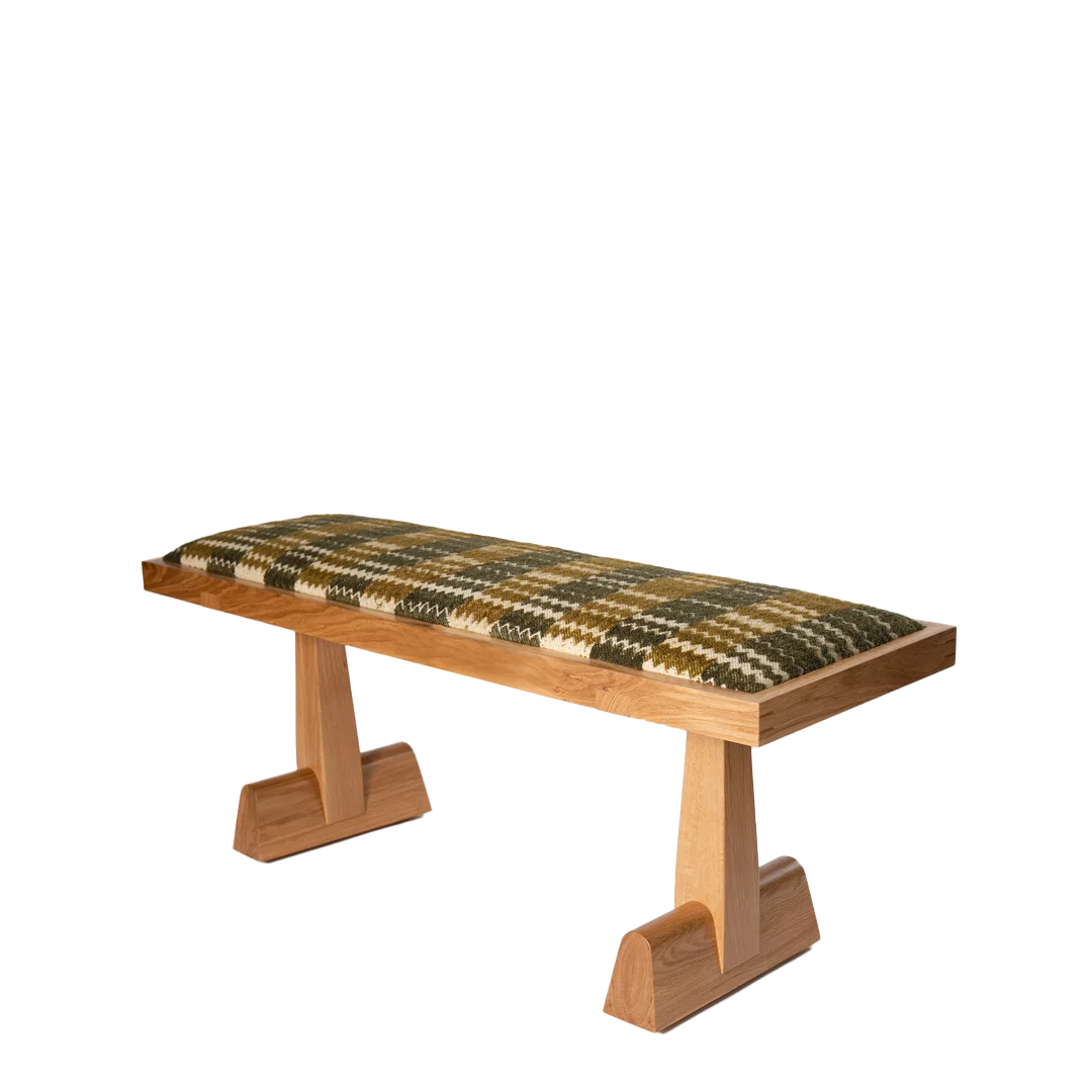 FINCH : AX Bench, a FINCH Original