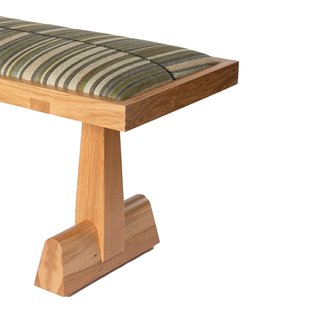 FINCH : AX Bench, a FINCH Original