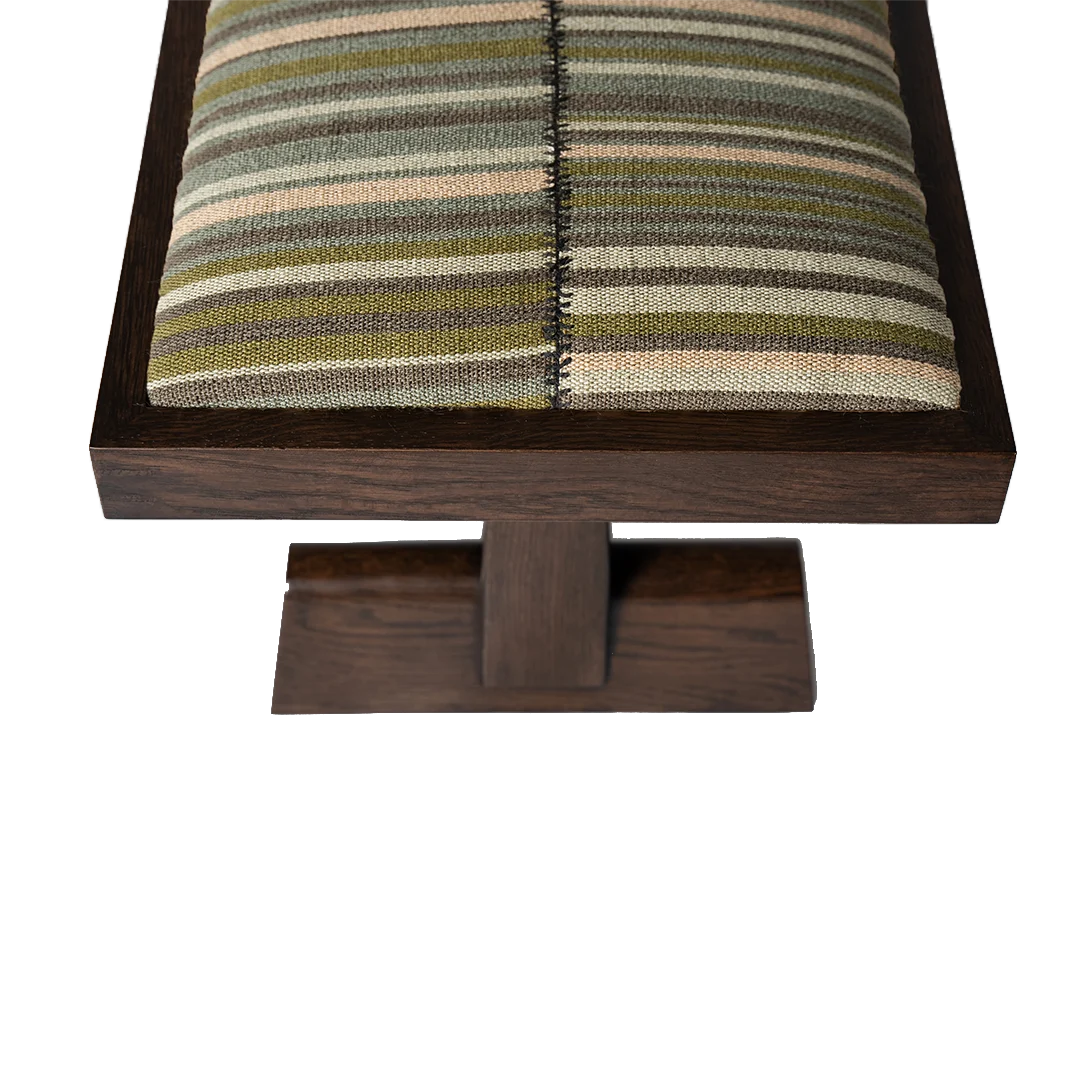 FINCH : AX Bench, a FINCH Original