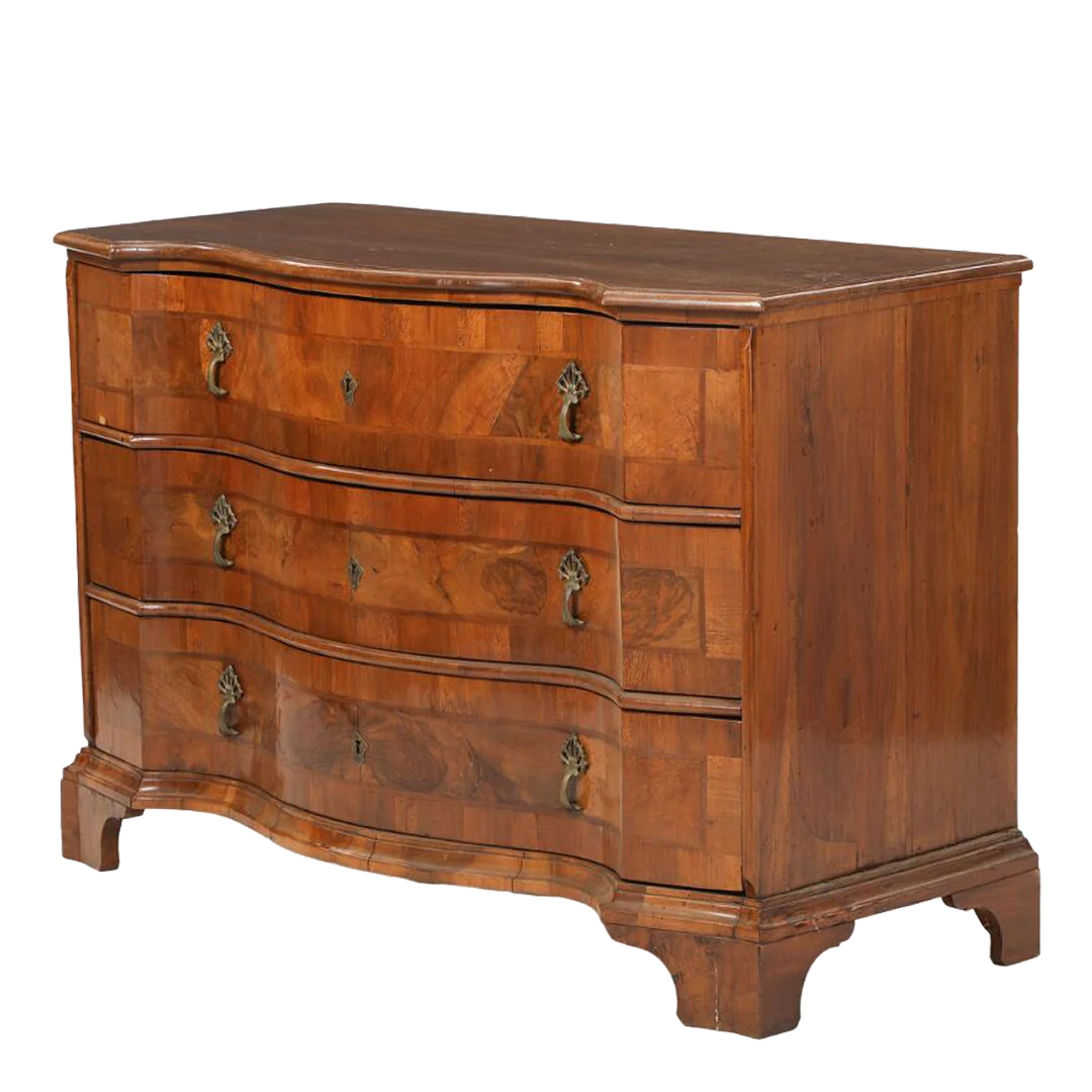 19thc French : Louis XV revival commode in serpentine walnut