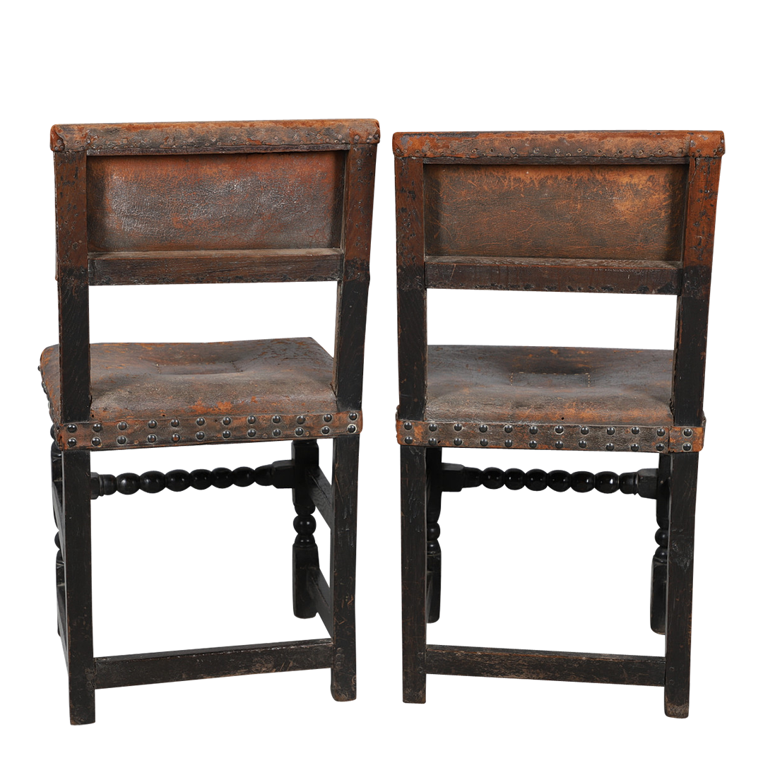 17thc English Restoration : pair of oakwood & leather backstools