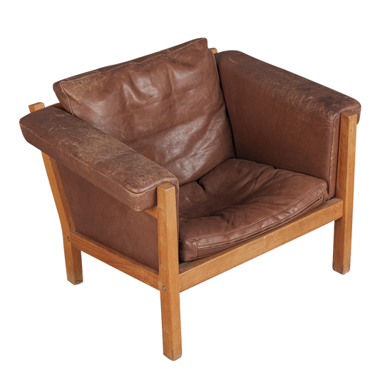 1960s Hans J Wegner : Model GE40 leather lounge chair, Getama