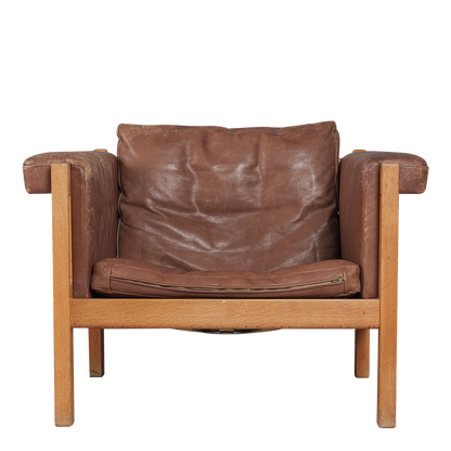 1960s Hans J Wegner : Model GE40 leather lounge chair, Getama