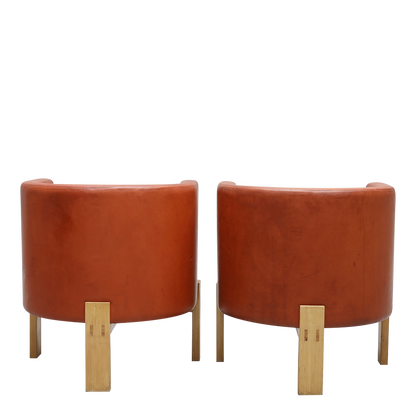 Pair Erik Karlström : leather & oakwood tub chairs, Sweden