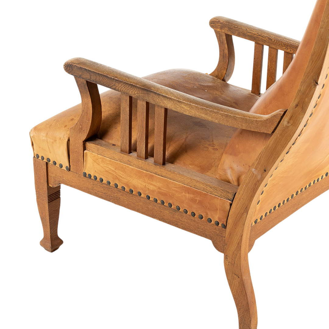 1910 Swedish : Jugendstil Art Nouveau leather & oak armchair
