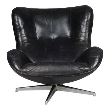 c1960 Illum Wikkelsø : black leather & chrome lounge chair + ottoman