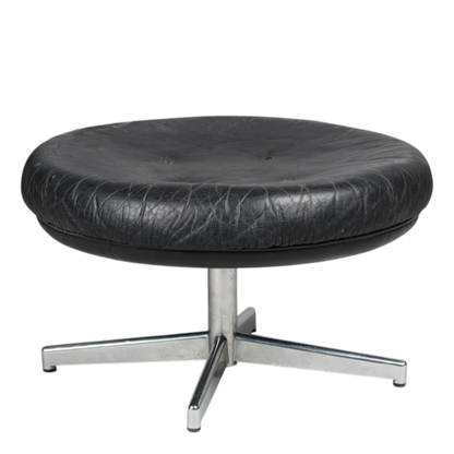 c1960 Illum Wikkelsø : black leather & chrome lounge chair + ottoman