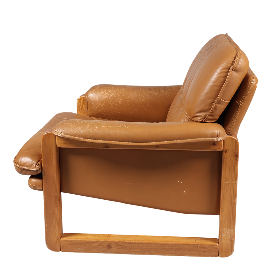 1970s Hannu Jyräs : pair cognac leather "Furuhof" lounge chairs