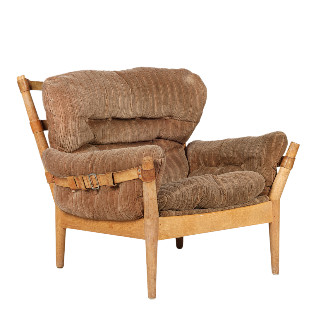 1970s John Mortensen : Model 4521 lounge chair in brown corduroy