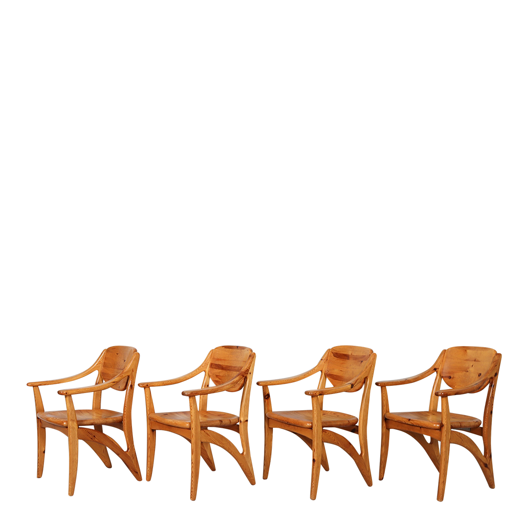 1970s Scandinavian : set four Rainer Daumiller style pinewood dining chairs